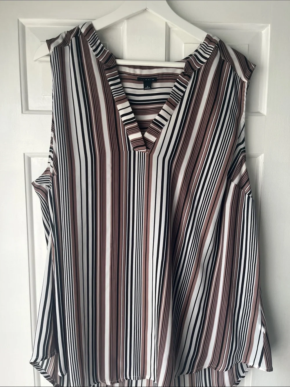 Torrid Brown, Black Neutral Striped V-Neck Sleeveless Chic Top